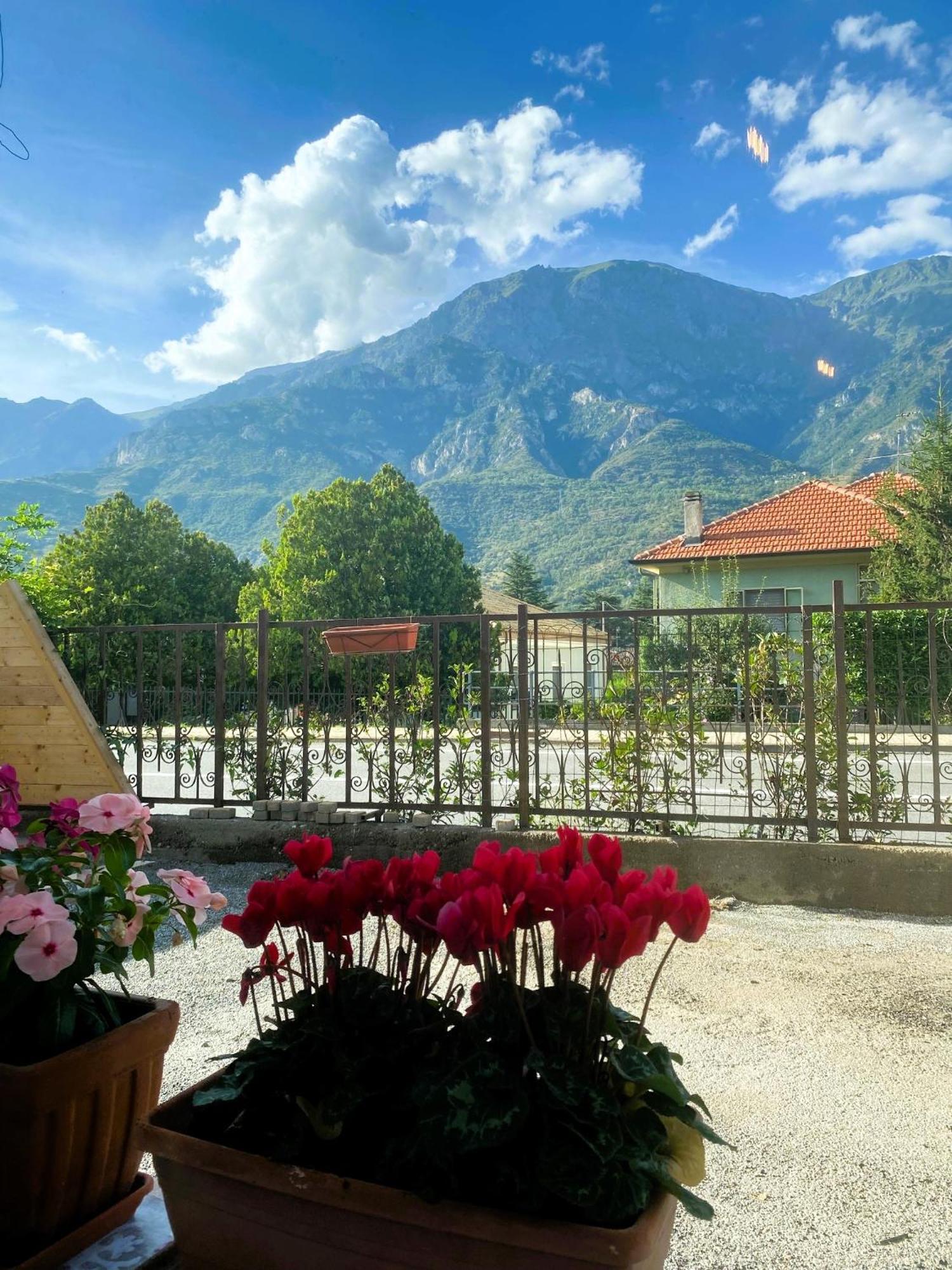 Magazzini Sasso Guest House Bussoleno Eksteriør bilde